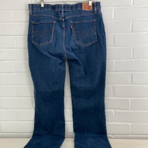 Classic Women’s Denim Levi’s 525 Blue Jeans Size 16M 33 W/32 L